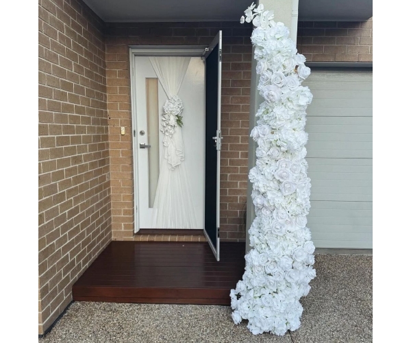 White Hydrangea & Rose Tower